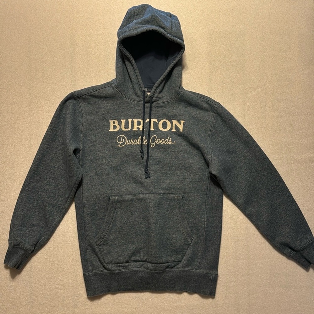BURTON hooded sweatshirt, size small, durable and thick, blue sweatshirt.